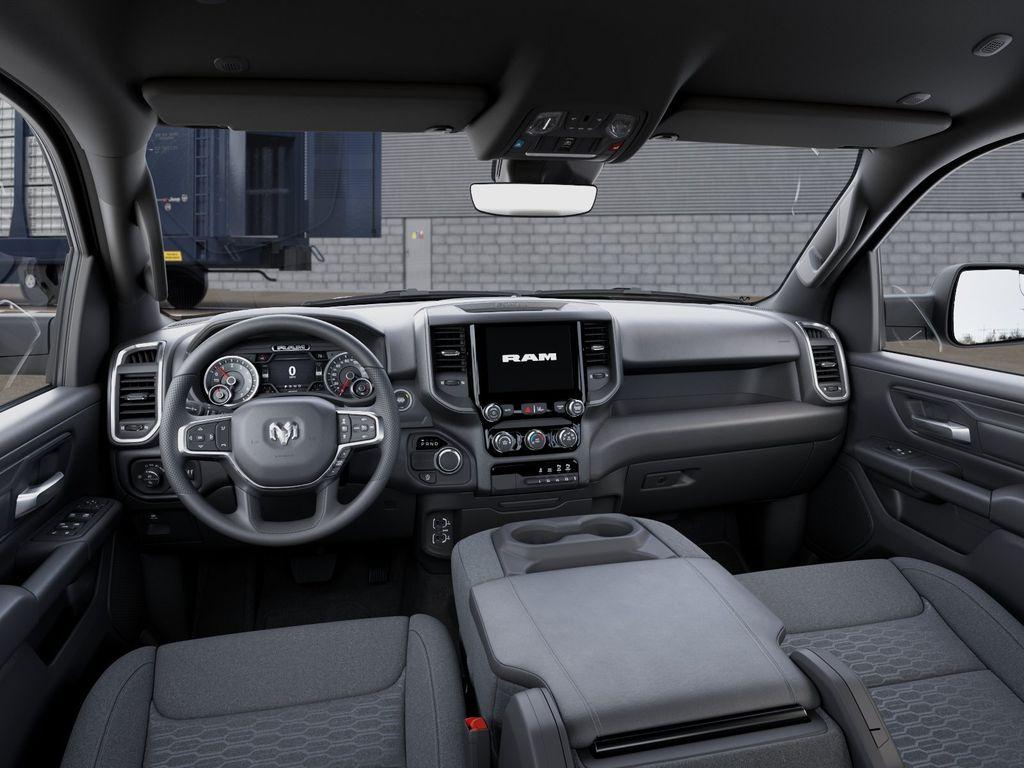 2026 RAM 1500 EXPRESS photo 14