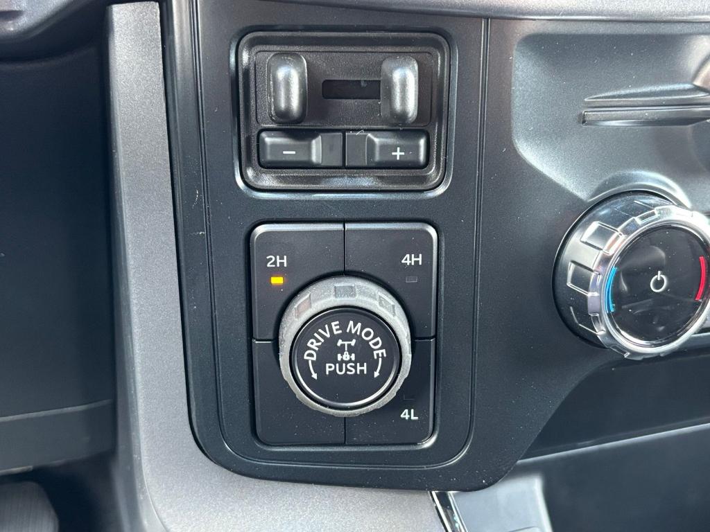 FORD F-150 XLT - 6
