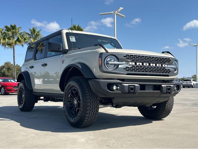 FORD BRONCO - 3