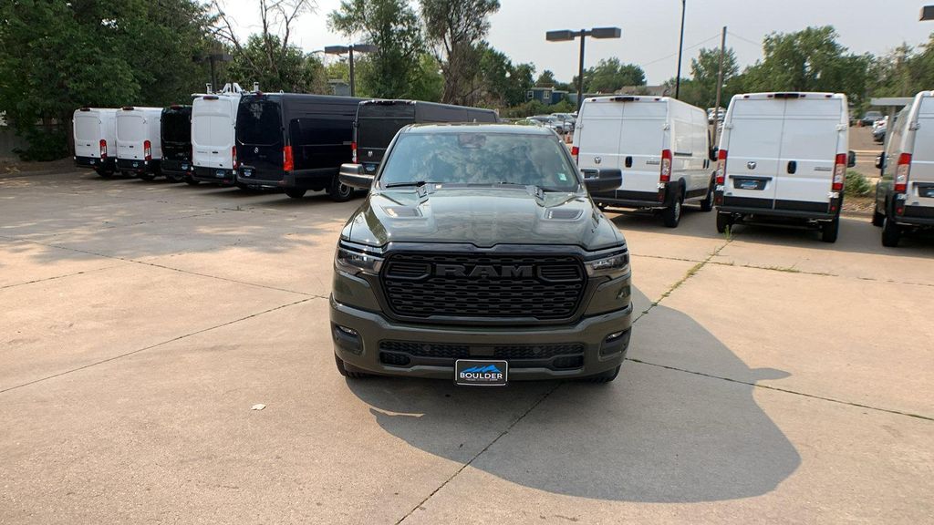 2026 RAM 1500 EXPRESS — миниатюра 8
