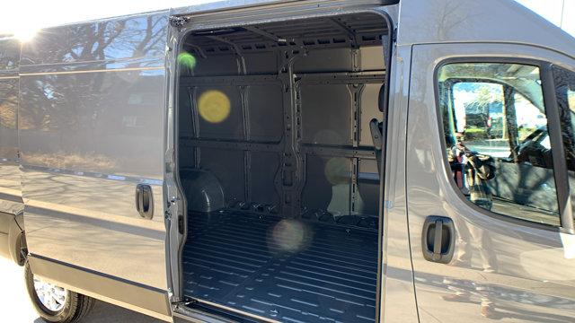 2026 RAM PROMASTER 2500 HIGH ROOF — миниатюра 25