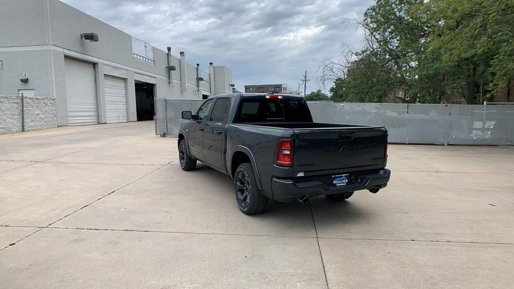 2026 RAM 1500 BIG HORN/LONE STAR — миниатюра 3