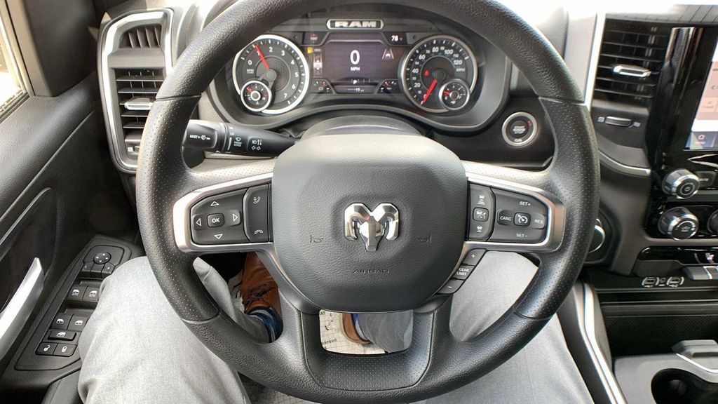 2026 RAM 1500 EXPRESS — миниатюра 17
