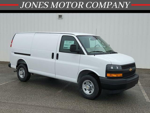 New 2026 Chevrolet Express 2500 Work Van