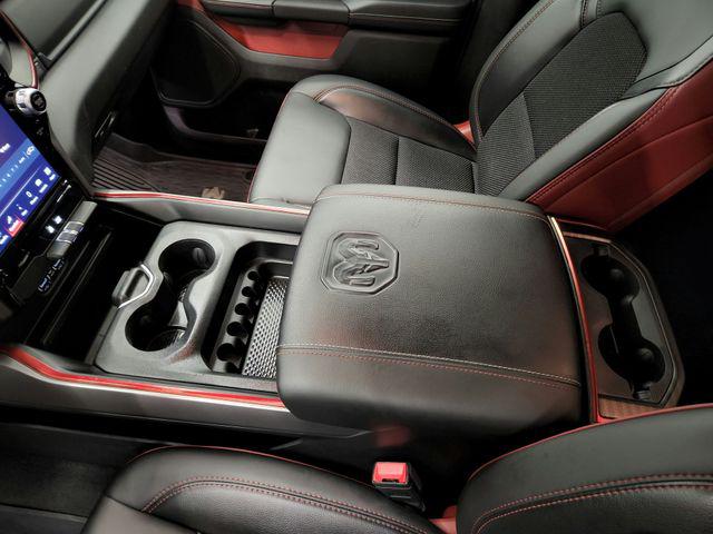صورة مصغرة 21 لـ 2023 RAM 1500 REBEL
