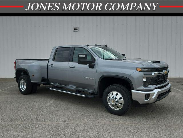 New 2026 Chevrolet Silverado 3500 LT