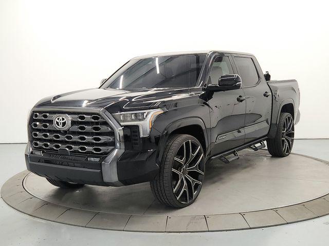 TOYOTA TUNDRA - 3
