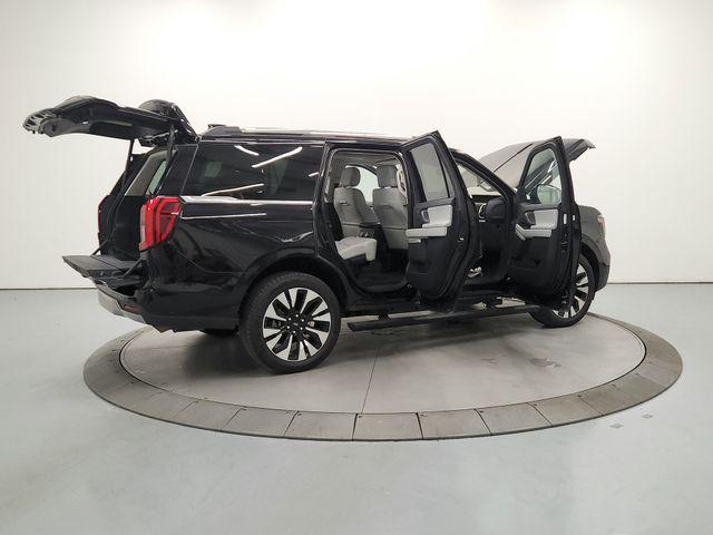 2025 FORD EXPEDITION PLATINUM 缩略图 16
