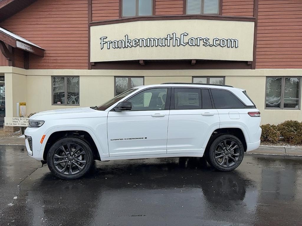 New 2026 Jeep Grand Cherokee Limited Reserve 4x4