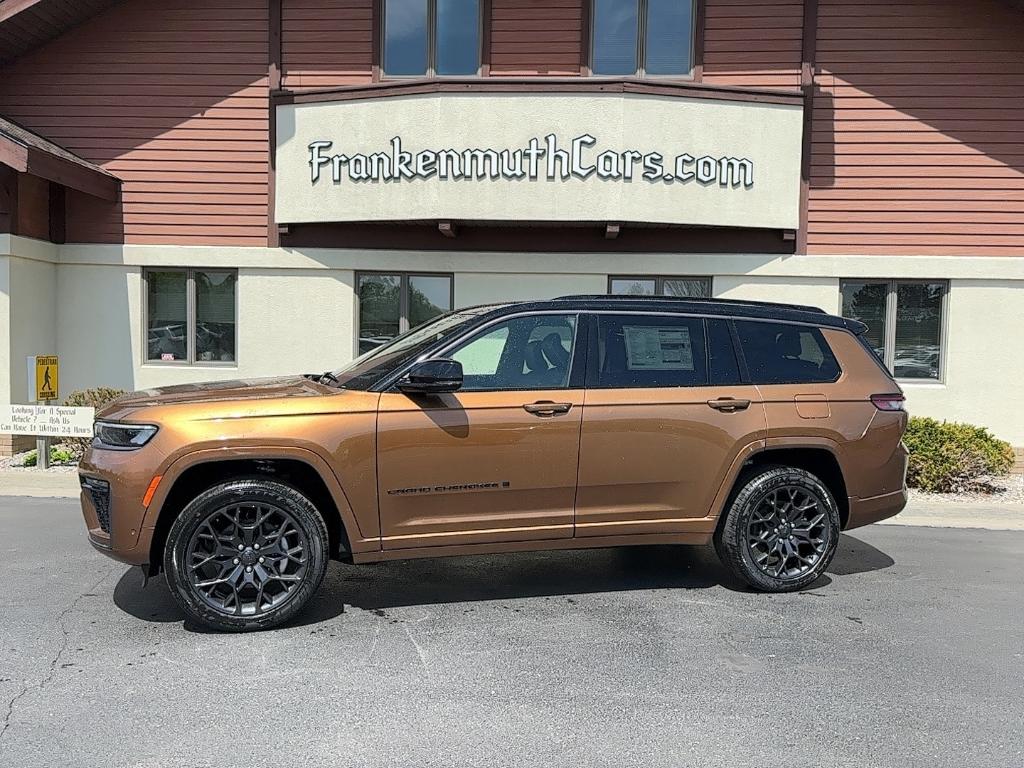 New 2026 Jeep Grand Cherokee L Summit