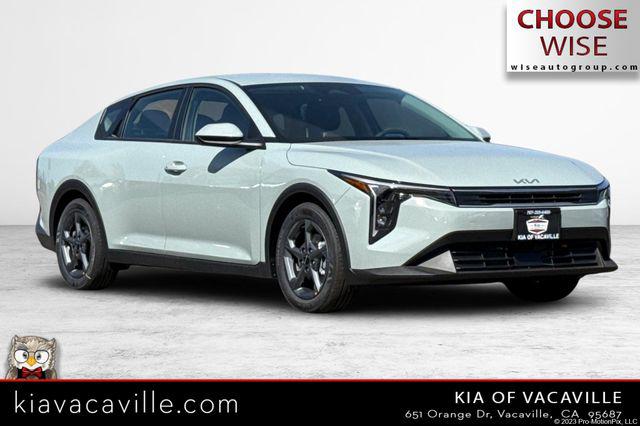 New 2026 Kia K4 LXS