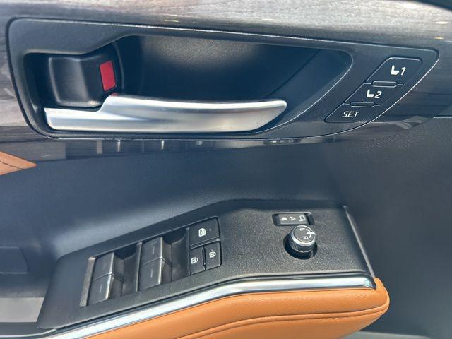 TOYOTA HIGHLANDER - 10