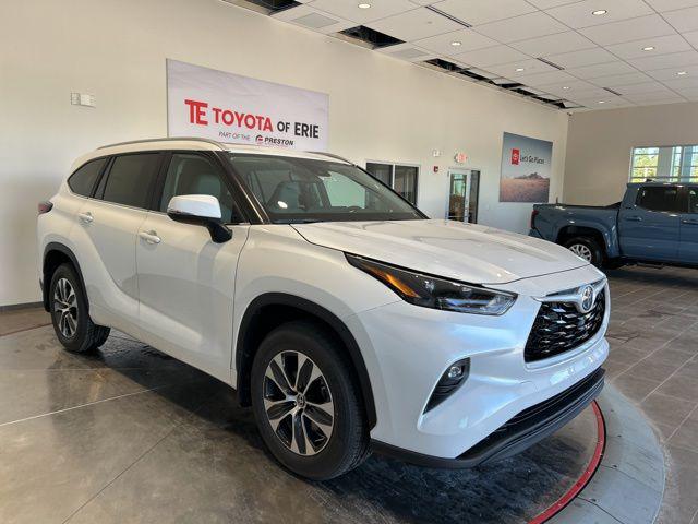 New 2026 Toyota Highlander XLE