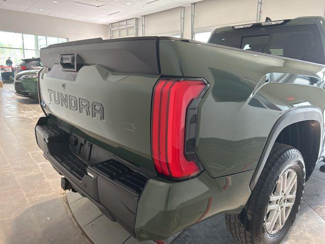 TOYOTA TUNDRA - 6