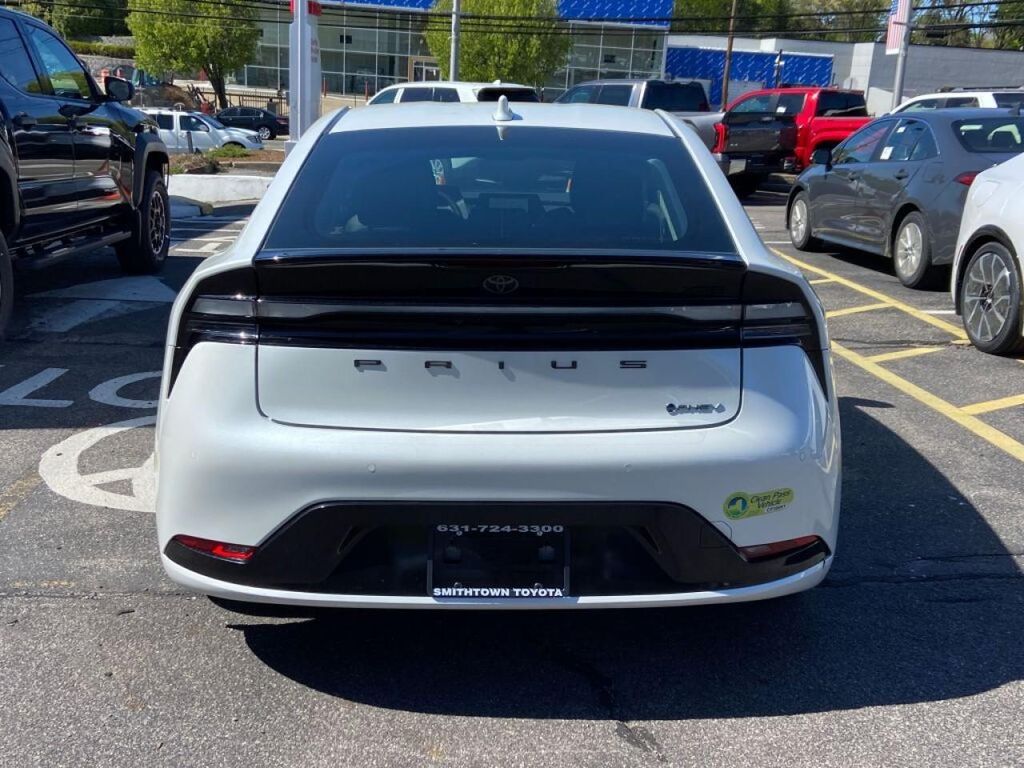 2025 Toyota PRIUS PLUG-IN HYBRID XSE 照片 4