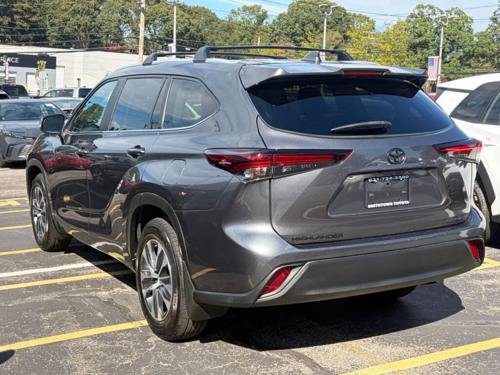 2024 Toyota HIGHLANDER XLE — миниатюра 6