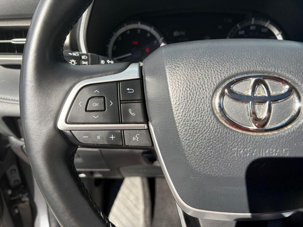 2024 Toyota HIGHLANDER XLE — миниатюра 21