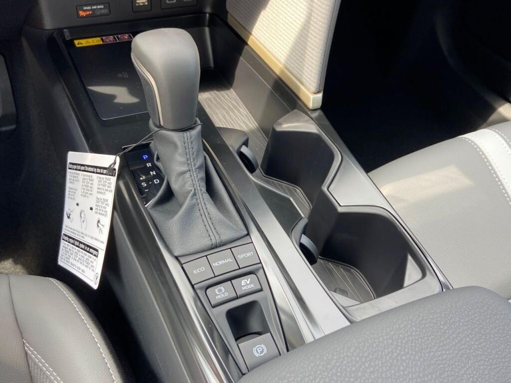 2026 Toyota CAMRY SE 缩略图 21