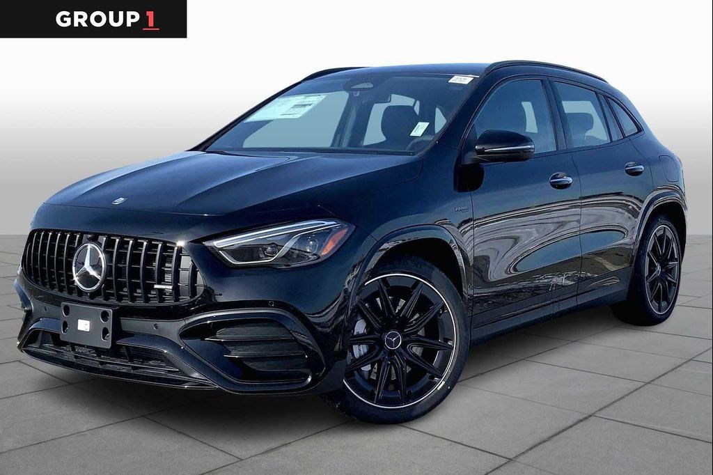 MERCEDES-BENZ GLA-CLASS AMG - 1