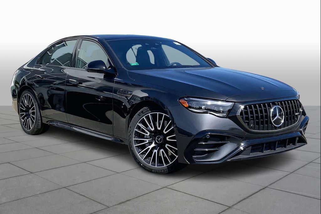 MERCEDES-BENZ E-CLASS - 2