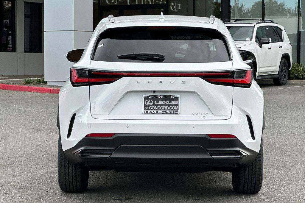 صورة 5 لـ 2026 Lexus NX 350 PREMIUM