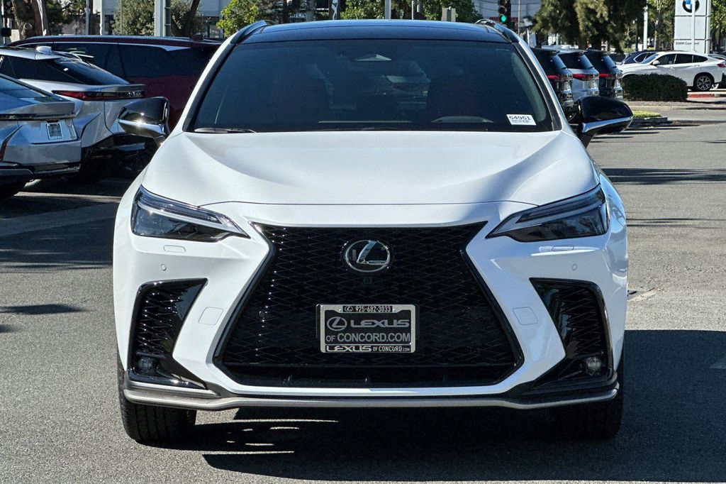 2026 Lexus NX 350H AWD — фото 6