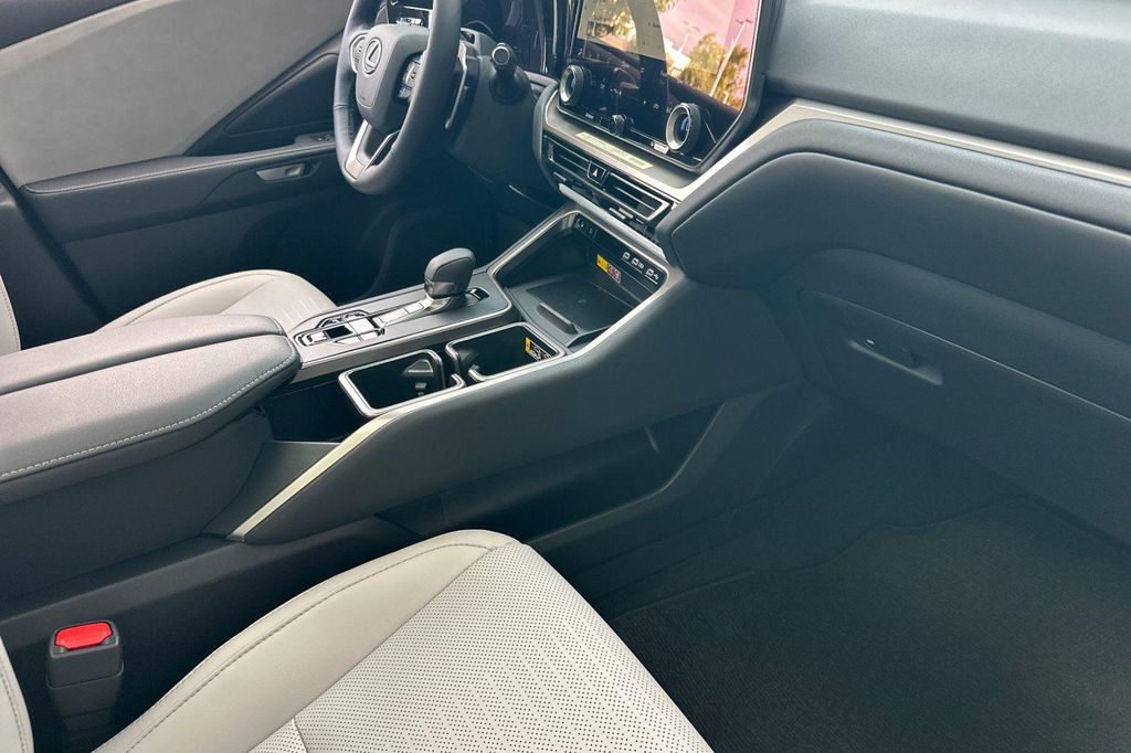 2026 Lexus TX 350 BASE thumbnail 13