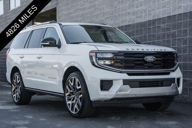 New 2026 Ford Expedition Platinum