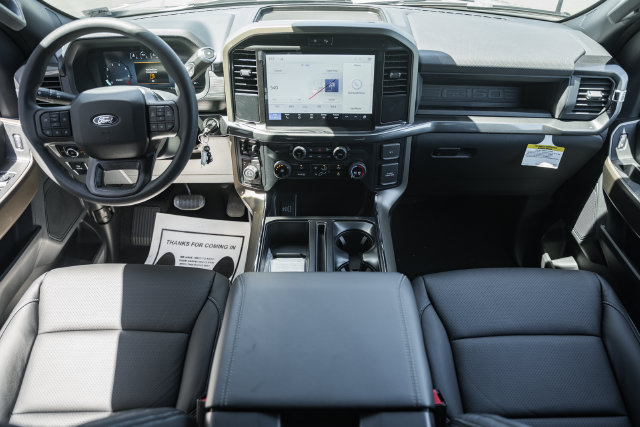 صورة مصغرة 29 لـ 2026 FORD F-150 STX