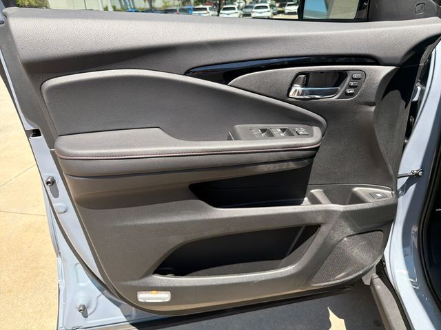 صورة مصغرة 12 لـ 2026 Honda RIDGELINE BLACK EDITION