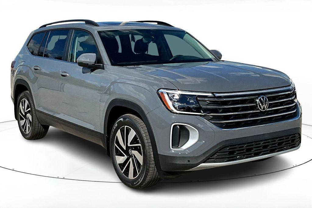New 2026 Volkswagen Atlas 2.0T SE w/Technology 4MOTION