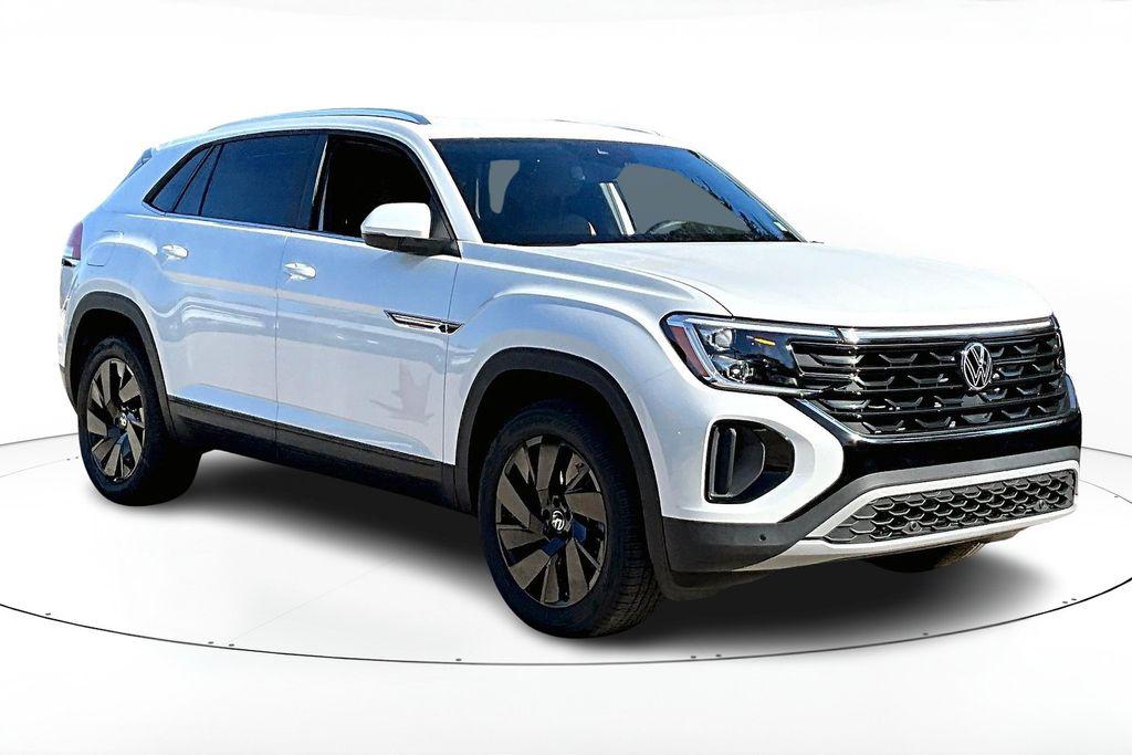 New 2026 Volkswagen Atlas Cross Sport 2.0T SE w/Technology