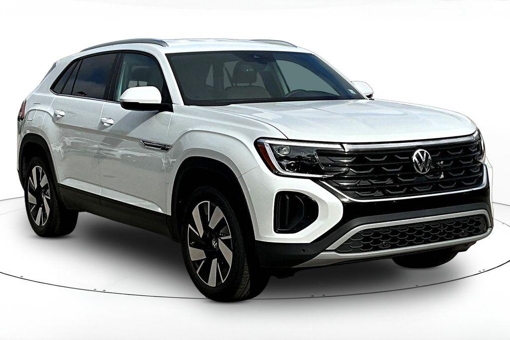 New 2026 Volkswagen Atlas Cross Sport 2.0T SE w/Technology