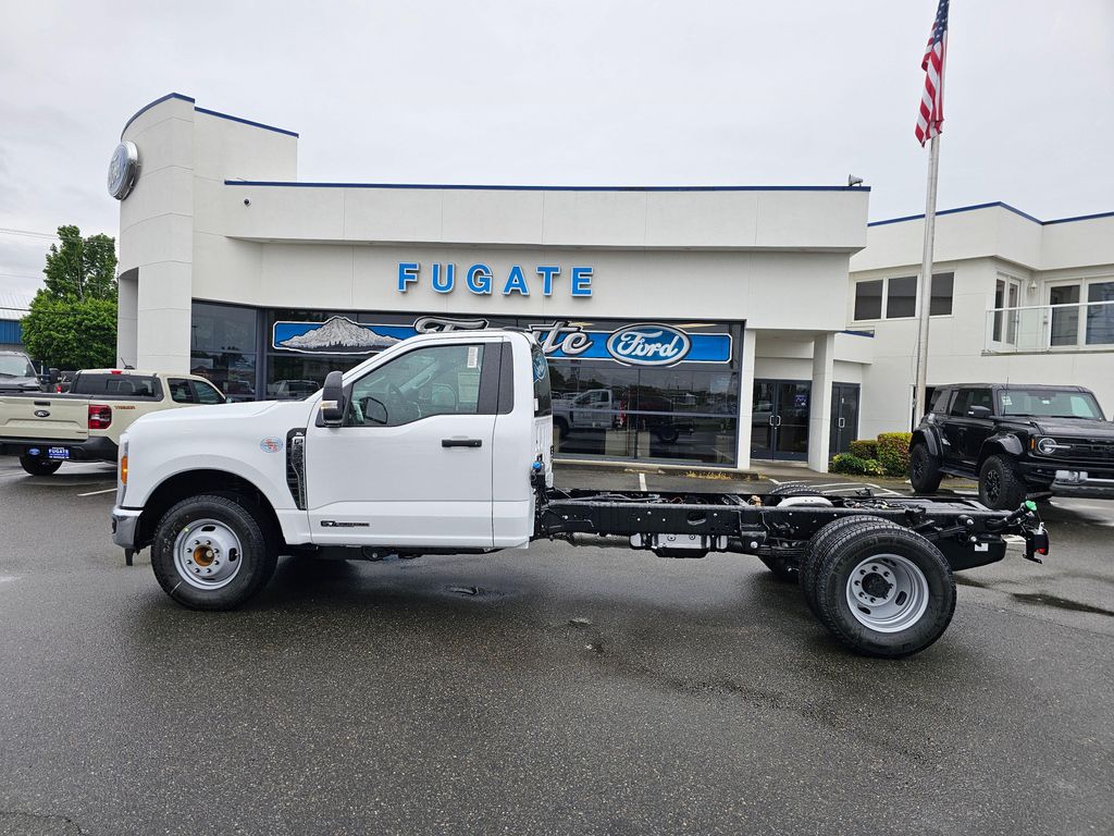 New 2025 Ford F-350 XL