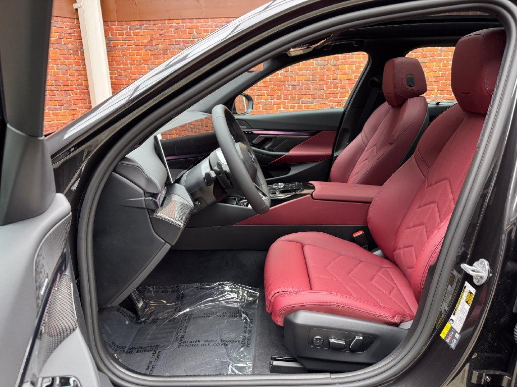 2027 BMW 550E 550E XDRIVE 缩略图 23