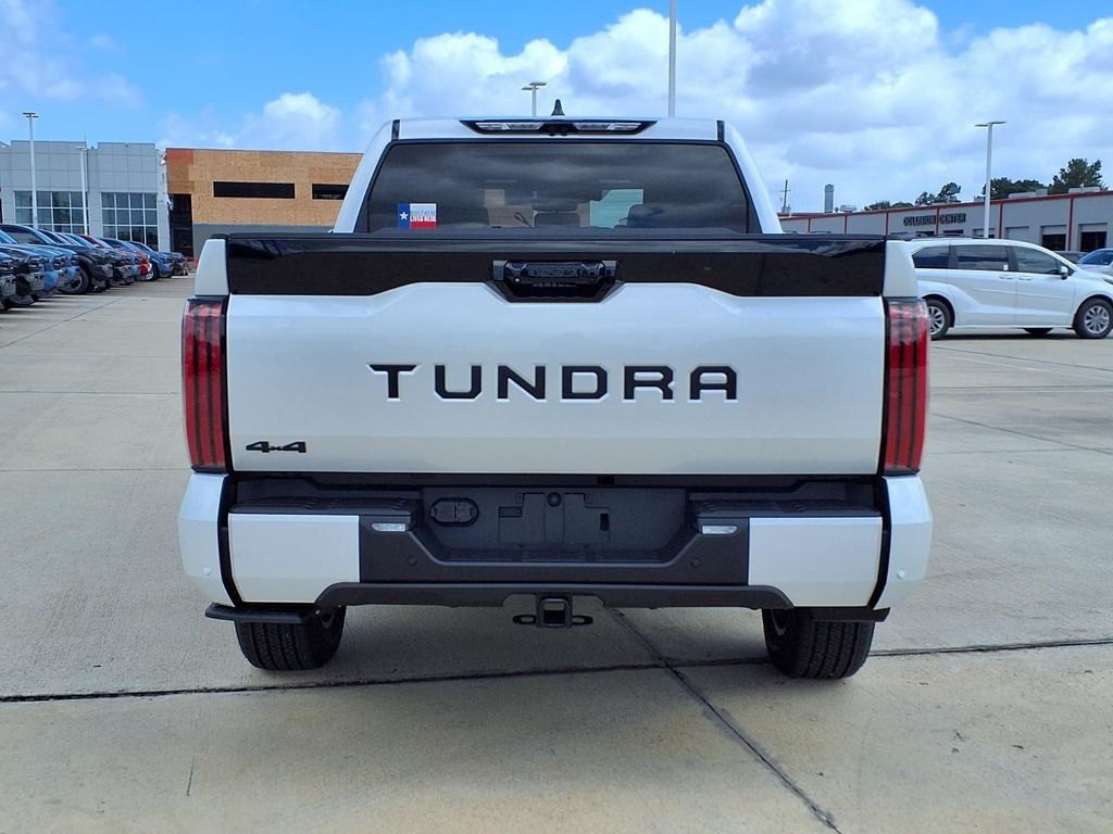 2026 Toyota TUNDRA PLATINUM photo 5