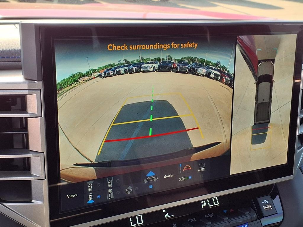 2026 TOYOTA TUNDRA PLATINUM photo 10