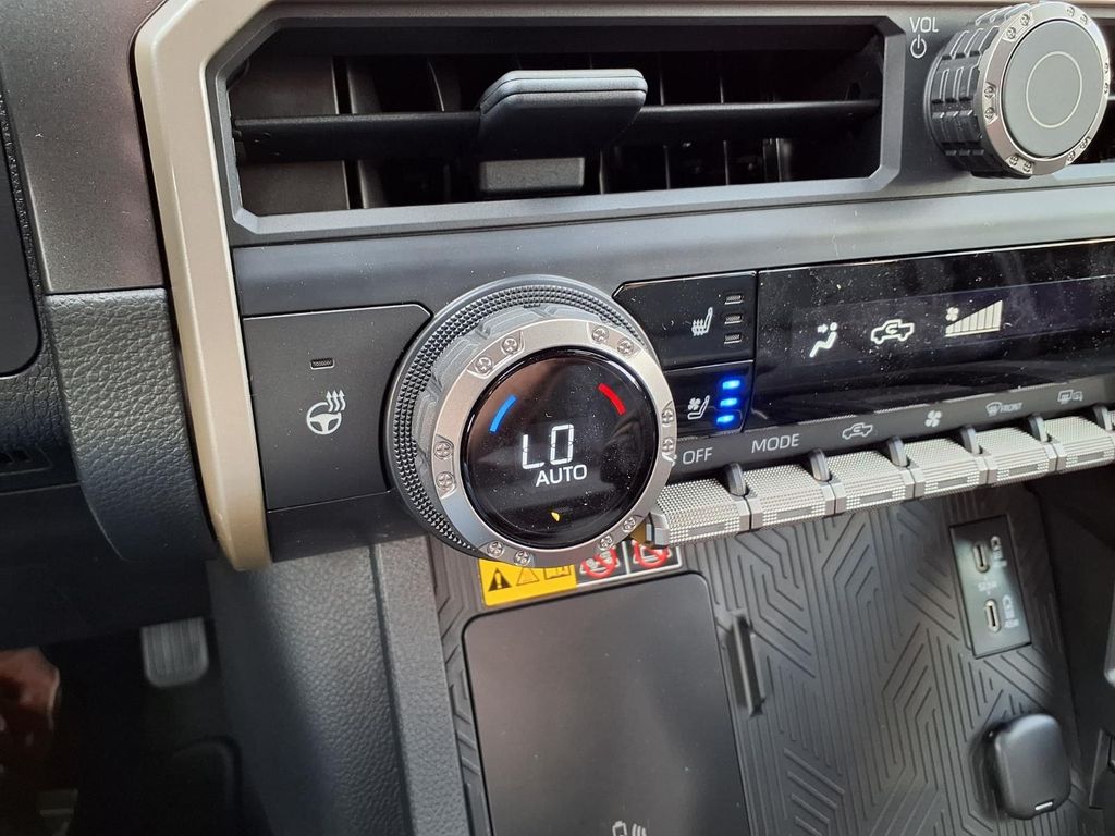 صورة مصغرة 11 لـ 2026 Toyota TACOMA HYBRID TACOMA TRD OFF-ROAD