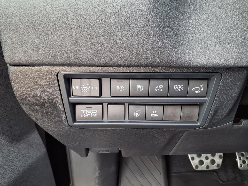 2026 Toyota TUNDRA HYBRID TRD PRO 缩略图 17