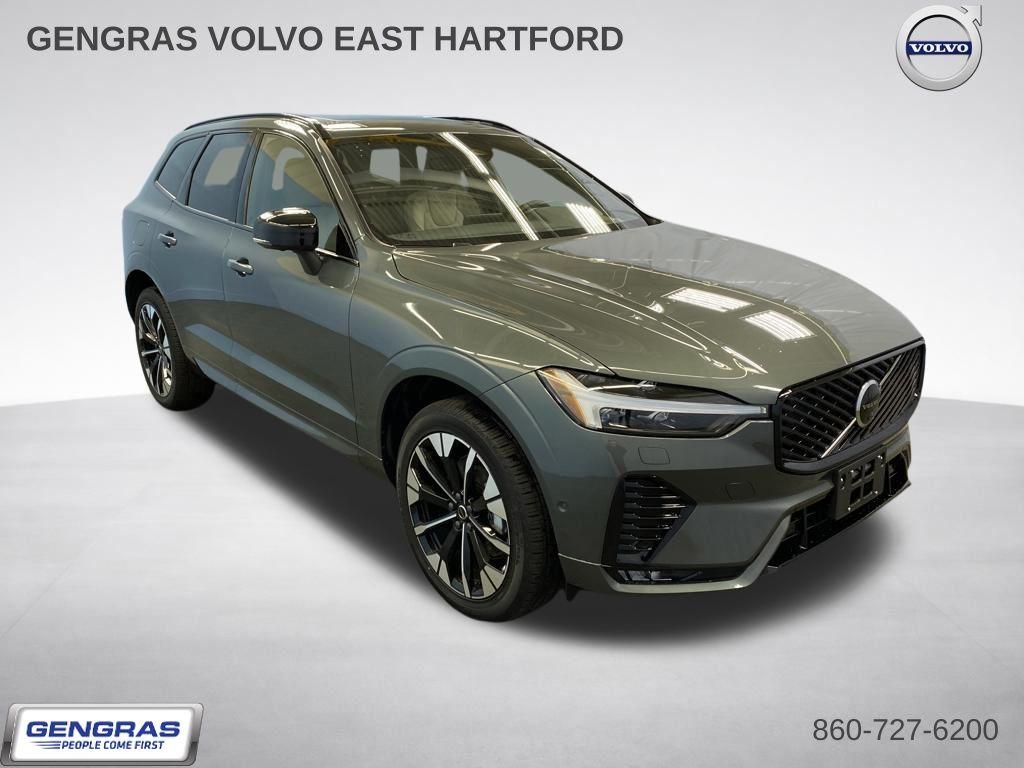 New 2026 Volvo XC60 B5 Plus