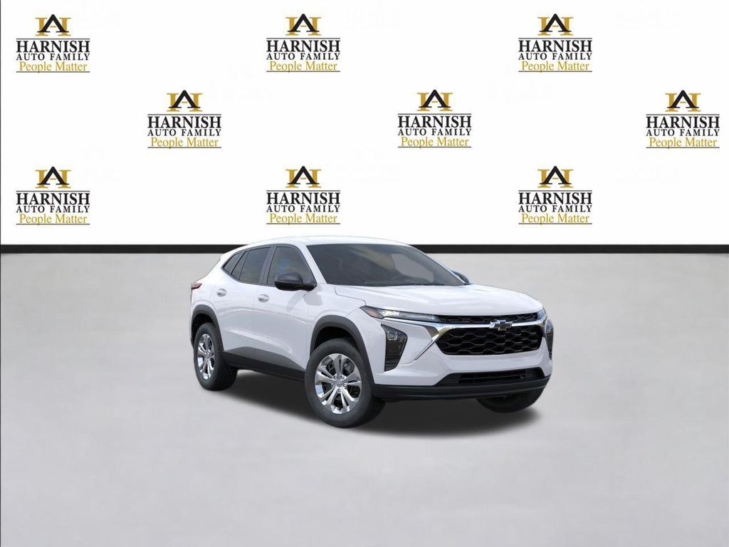 New 2026 Chevrolet Trax LS
