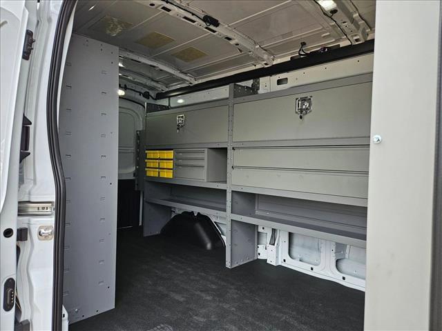 صورة 8 لـ 2026 FORD TRANSIT-250 BASE