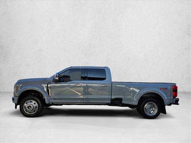 2025 FORD F-450 PLATINUM — фото 9