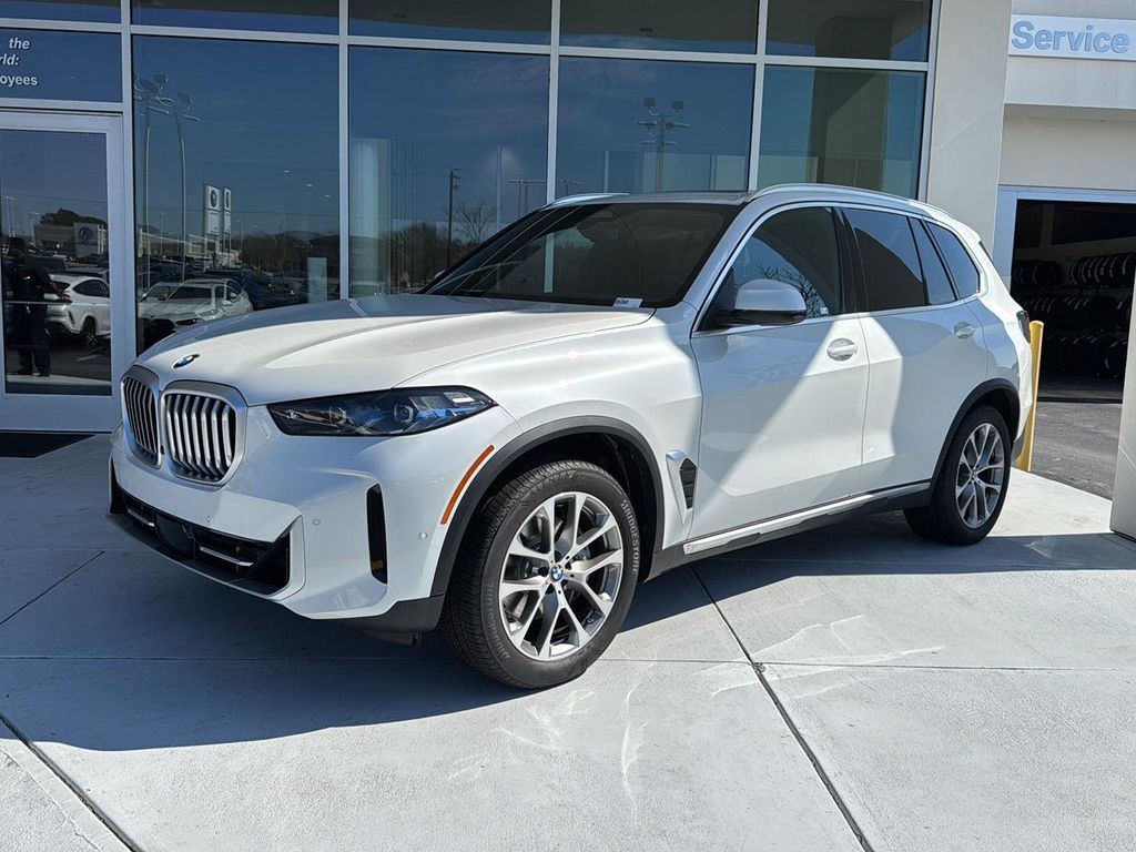 New 2026 BMW X5 sDrive40i