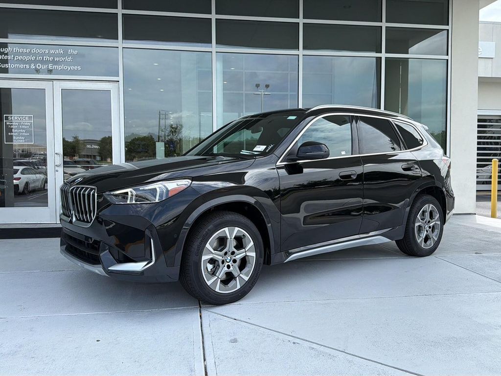 New 2026 BMW X1 xDrive28i