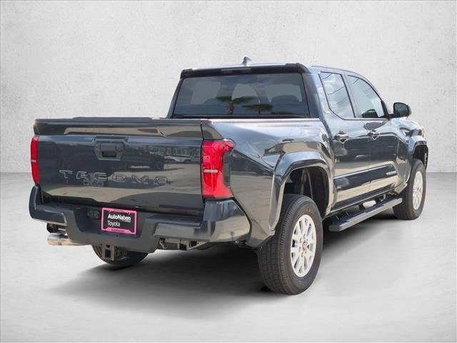 2026 Toyota TACOMA SR5 — фото 2