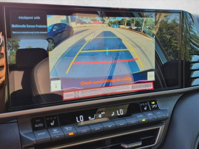 2026 Toyota CAMRY XSE thumbnail 12