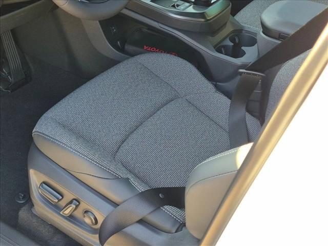 صورة 4 لـ 2026 Toyota BZ XLE PLUS