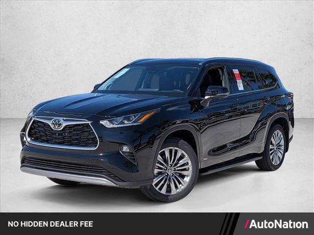 New 2026 Toyota Highlander Hybrid Platinum