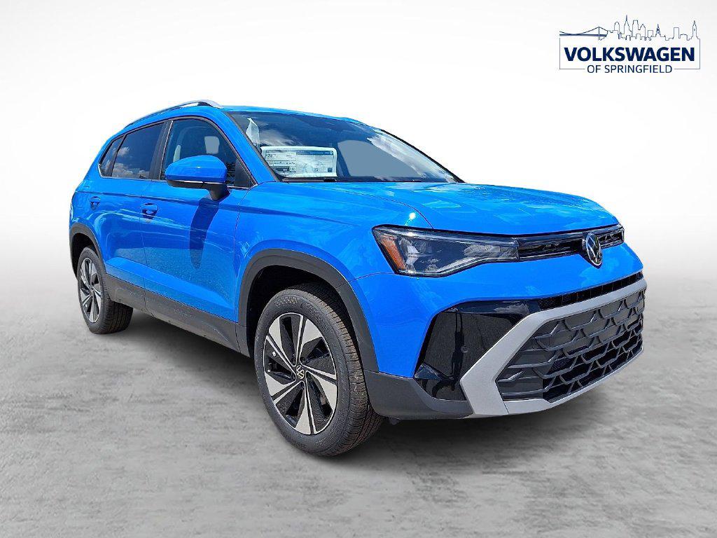 New 2026 Volkswagen Taos SE
